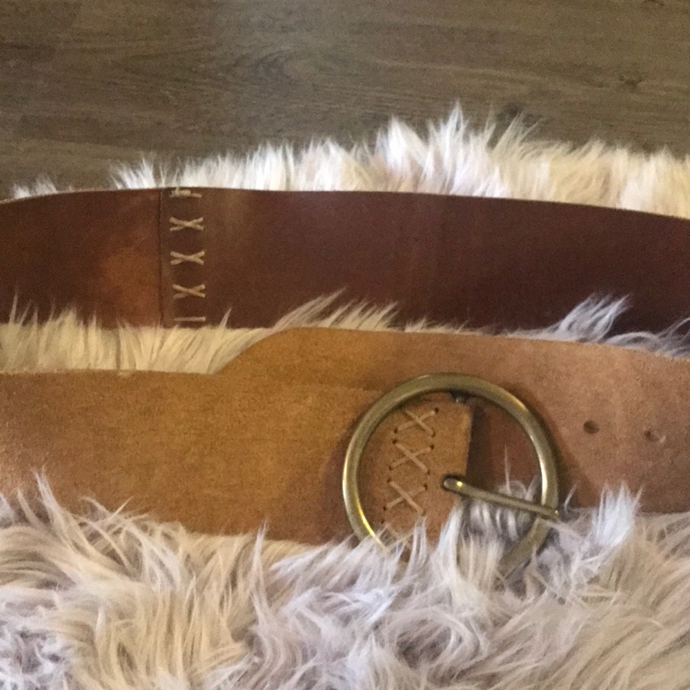 Bebe gold and tan think belt